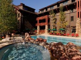 Aspen Ritz-Carlton 3 Bedroom Ski In, Ski Out Residence Includes Slopeside Heated Pools And Hot Tubs，位于阿斯皮特金县机场 - ASE附近的酒店