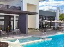 Casa de lujo en Playa del Carmen，位于普拉亚卡门的酒店