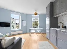 Modern and bright apartment in central Oslo