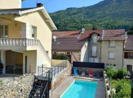 Appartement Pyrénées-Ariégeoises，位于Luzenac的酒店