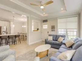 Lakeside Marblehead Home with Screened Patio!