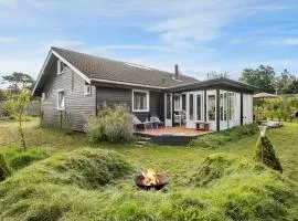 Amazing Home In Gilleleje With Kitchen