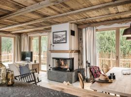 Farm Resort Geislerhof - Private Chalets，位于盖洛斯的酒店