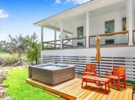 Happiness Ranch - Oak Tree House