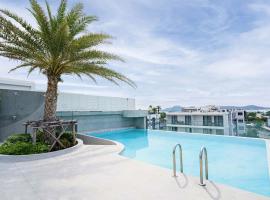 Modern 61m2 Apt, Ideally located (200Mbps+ Wi-Fi)，位于查龙的酒店