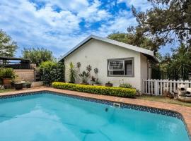 Cottage on Keurboom，位于米德兰的酒店