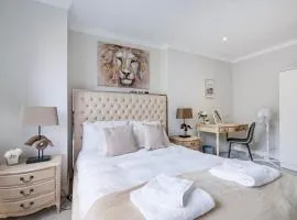 The Concord Modern 2 Bedroom Apartment