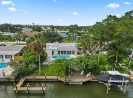 Cocoplum - A Quiet Riverfront Pool Home Near Beach