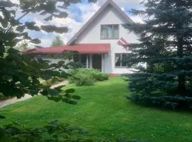 Riverside Retreat In Tome