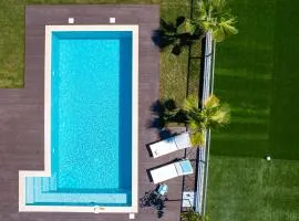 Villa Florinda with Pool and Prime Location near Split