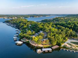 日落海滩度假酒店，位于欧塞奇比奇的酒店