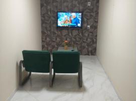 Apto 2 Quartos e Garagem