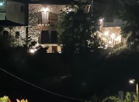 MELATO HOUSES，位于瓦尔特西尼科的带停车场的酒店