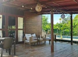 Cabaña Privada con Piscina y Aire Acondicionado，位于Isla Fuerte的酒店