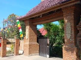 Danny juljol homestay