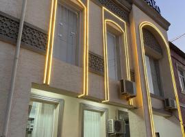 Sharq hotel，位于乌尔根奇的酒店