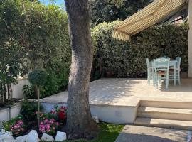 Villetta in centro，位于弗雷杰内的酒店