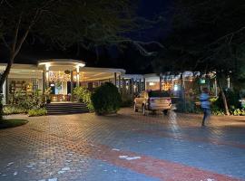 Boloti Camp Resort，位于Lemira的酒店