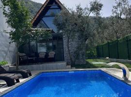 Göçebe Kamp & Bungalov，位于İznik的酒店