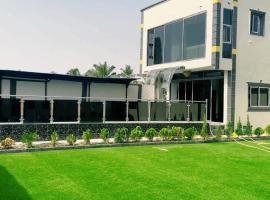 Northwold Hotel 3，位于Sotuom的酒店