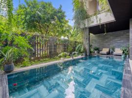 Tashi Oasis Hotel & Apartment Da Nang，位于岘港的酒店