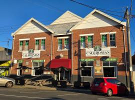 The Caledonian Hotel，位于旺萨吉的酒店