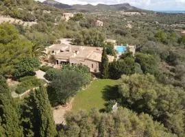 Finca Casa Rubi with Pool and ocean view