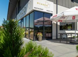 Bianco，位于Zawadka Brzostecka的酒店