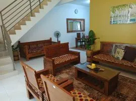 Kayu Cengal Homestay
