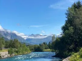 Two rooms by the Stryn River