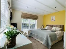 Cherry Bungalow Guesthouse