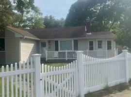 Three Bedroom House - Cape May short walk to the Bay