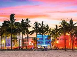 North Miami Beach Suite