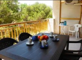 Habitación doble en Salou zona turística playa，位于萨洛的酒店