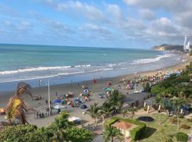 Depar 404 Vista al mar Tonsupa Playa Almendro，位于通苏帕的酒店