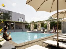 The Tamborine - Boutique Hotel，位于谭伯连山的酒店