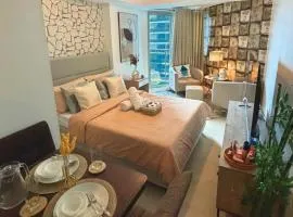 Azure North Pampanga - Graywood Hideaway