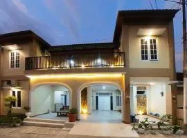 Pomah Guesthouse