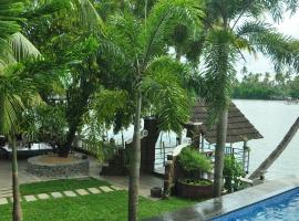 Ambadi's villa -Lake view resort，位于Pallipuram的民宿