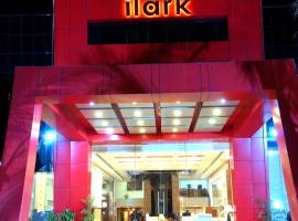 Hotel Ilark Bhuj，位于普杰的酒店