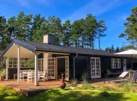 Cozy Home In Jerup With Wifi