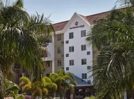 Best Western Plus Paramount Hotel