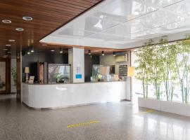 Hotel Costa de Prata 2 & Spa，位于菲盖拉-达福什的酒店