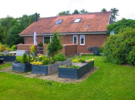 Dejligt og stort hus，位于Roslev的度假屋