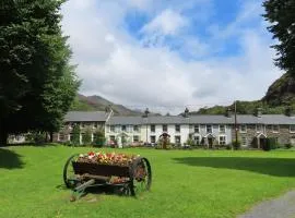 Cottage on the Green