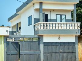 Appartement meublé AKAPEO，位于洛美的酒店