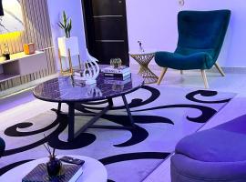 Homely Shortlet Apartment LBS, AJAH，位于拉各斯的酒店