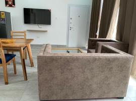 American Mall apartment, Osu，位于阿克拉的酒店
