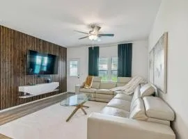 Entire house near airport & COTA