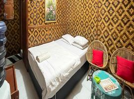 Pondok Yanti Sarii RedPartner，位于梳邦再也的酒店